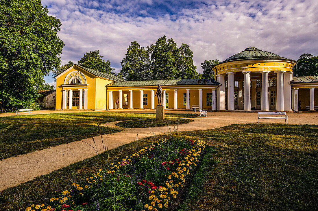 Colonnade in Ferdinand Park in the morning light, Marienbad, Mariánské Lázne, Czech Republic