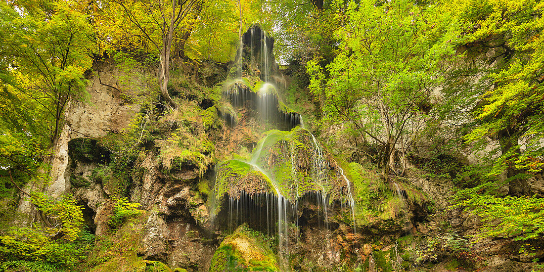 Bad Urach Wasserfall, Schwäbische Alb, Baden-Württemberg, Deutschland, Europa