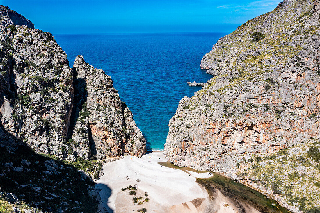 Luftaufnahme von Torrent de Pareis, Sa Calobra, Mallorca, Balearen, Spanien, Mittelmeer, Europa