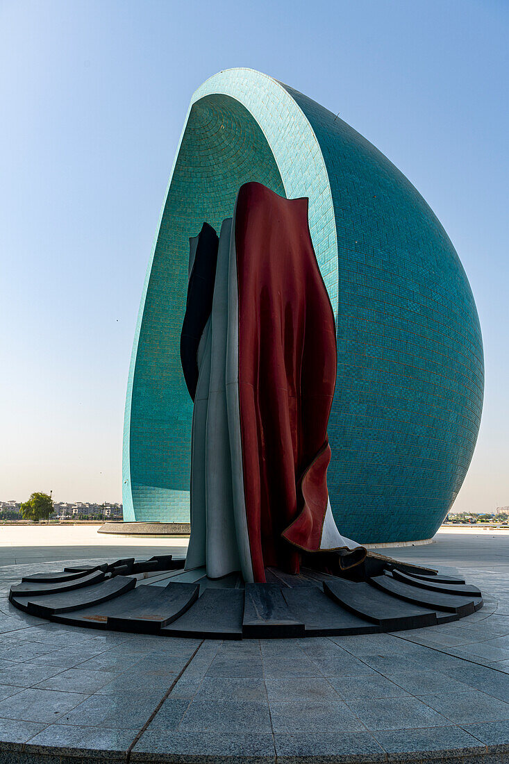 Martyrs Memorial (Al Shaheed Monument), Baghdad, Iraq, Middle East