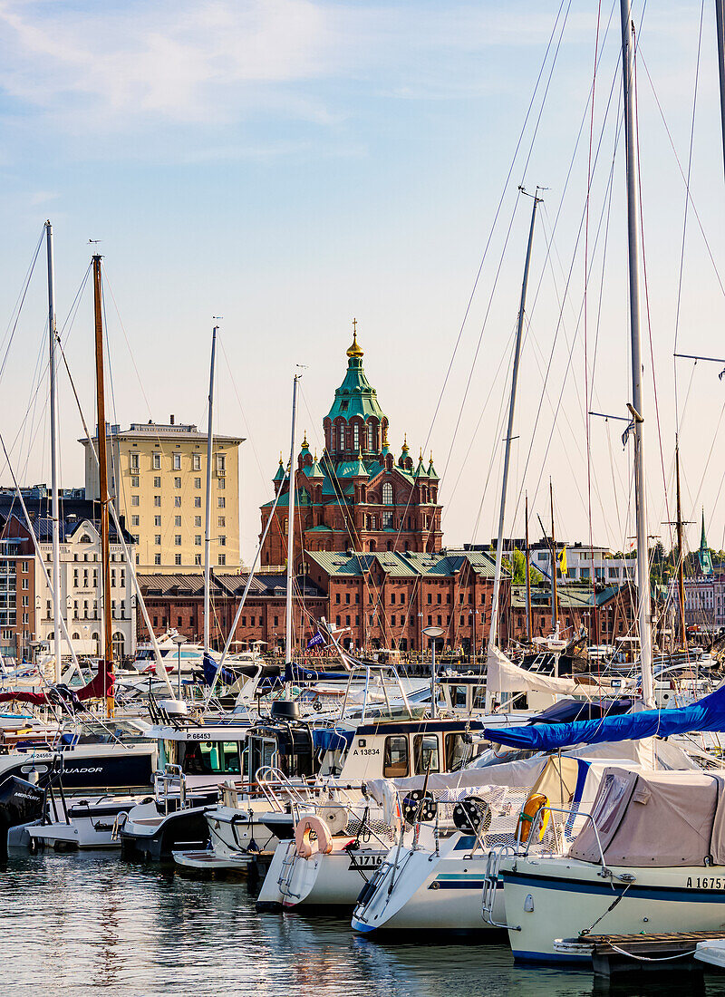 View over the Pohjoissatama Harbour towards the Uspenski Cathedral, Helsinki, Uusimaa County, Finland, Europe