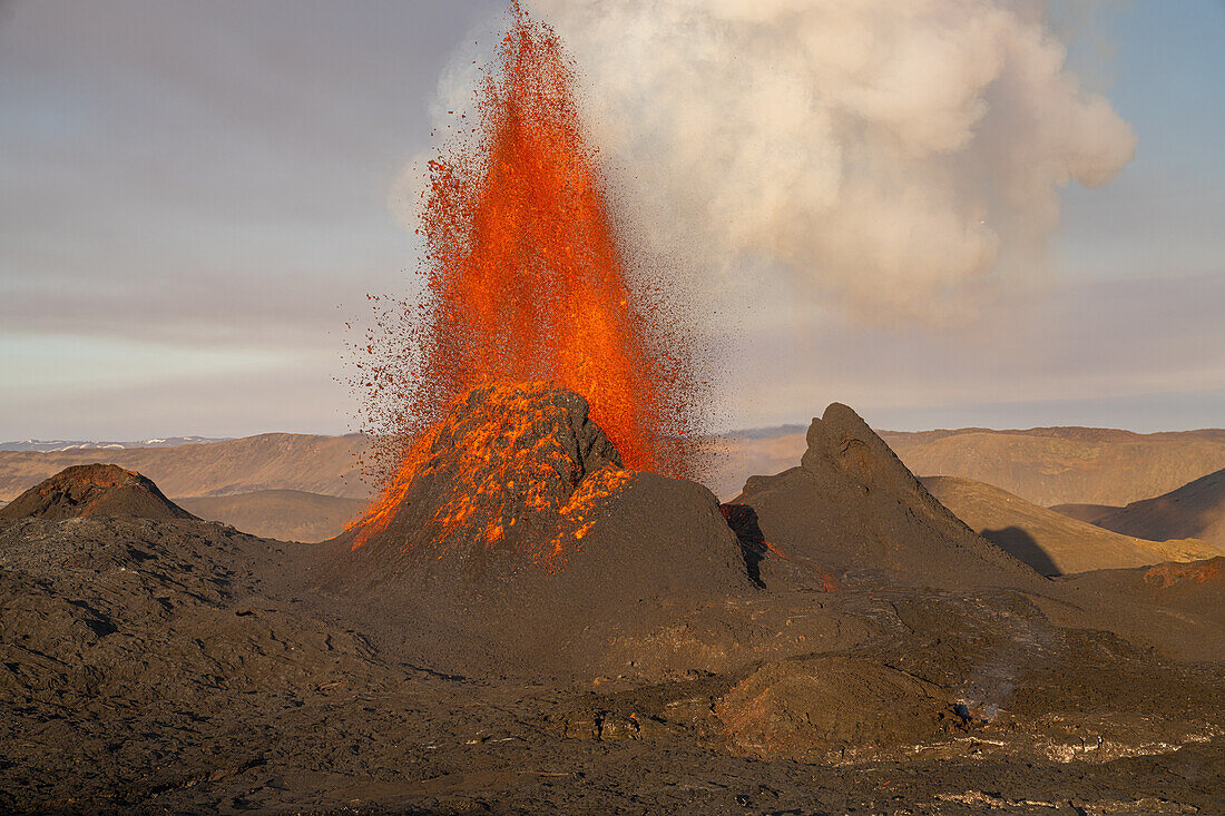 Der Vulkanausbruch Geldingadalir, Fagradalsfjall, Island, Polarregionen