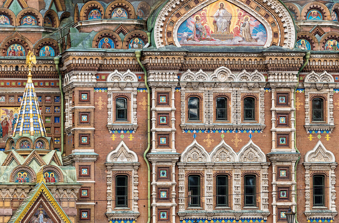 The exterior mosaic of the Church of the Savior on Spilled Blood (Tserkov Spasa na Krovi), UNESCO World Heritage Site, St. Petersburg, Russia, Europe