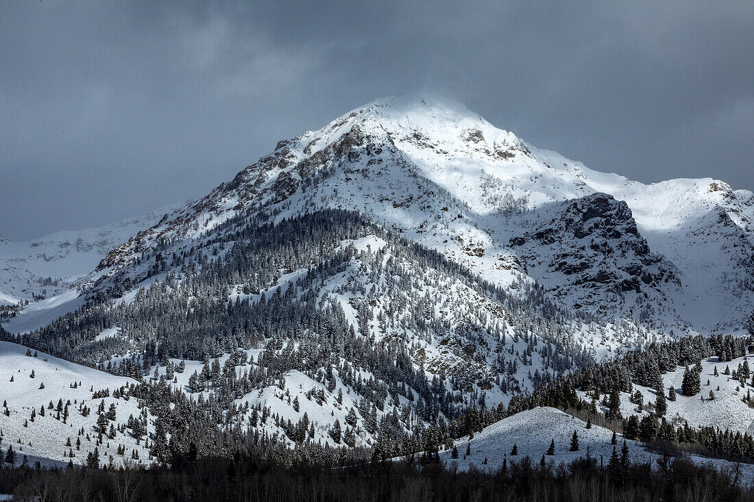 USA, Idaho, Ketchum, Berglandschaft im Winter