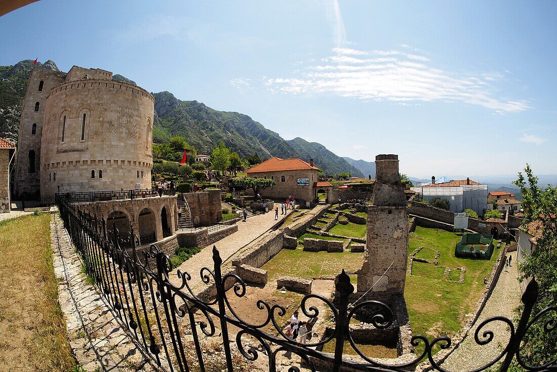 Festung mit Skanderbeg-Museum in Kruje, Albanien