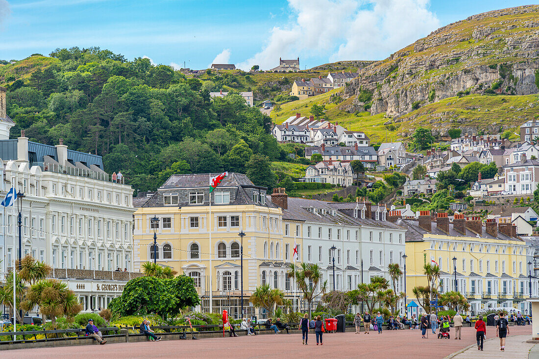 View of Llandudno and the Great Orme in background from Promenade, Llandudno, Conwy County, North Wales, United Kingdom, Europe