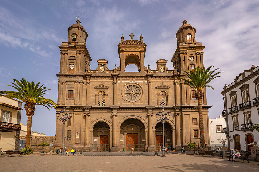 Blick auf die Kathedrale Santa Ana, Plaza de Santa Ana, Las Palmas de Gran Canaria, Gran Canaria, Kanarische Inseln, Spanien, Atlantik, Europa