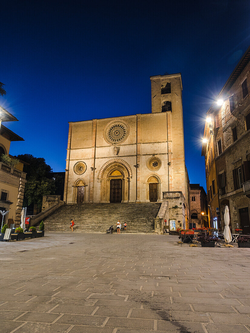 Santissima Annunziata Kathedrale auf der Piazza del Popolo, Todi, Umbrien, Italien, Europa