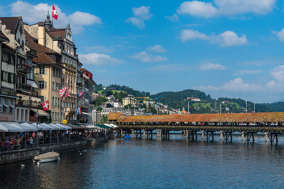 Kapellbrucke (Kapellbrücke), Holzsteg, Luzern, Schweiz, Europa