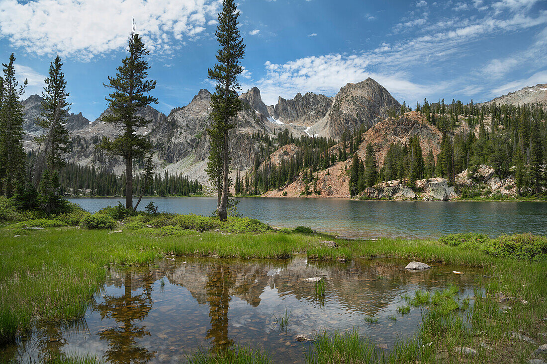 Alice Lake, Sägezahngebirge, Idaho.