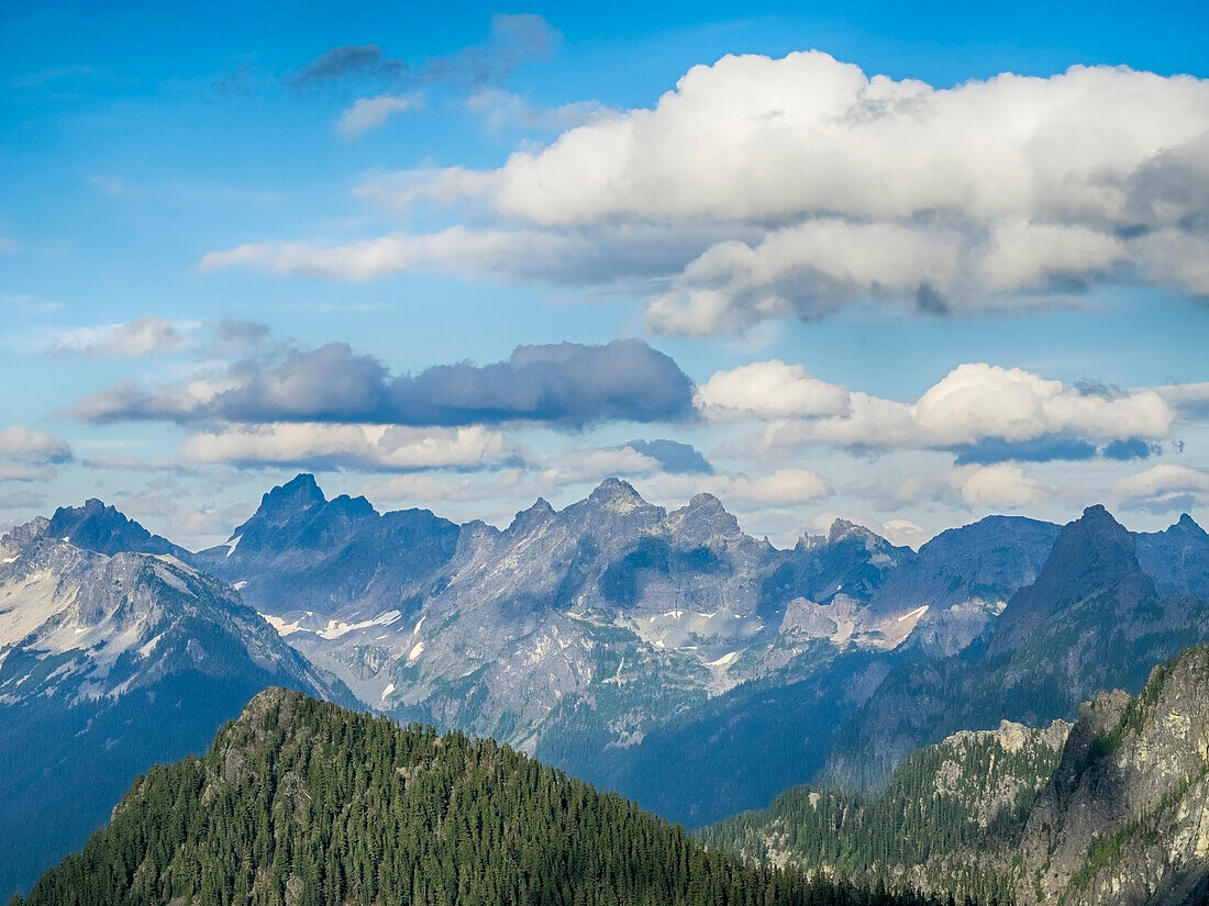 Bundesstaat Washington, Alpenseen-Wildnis. Zentrale Kaskaden