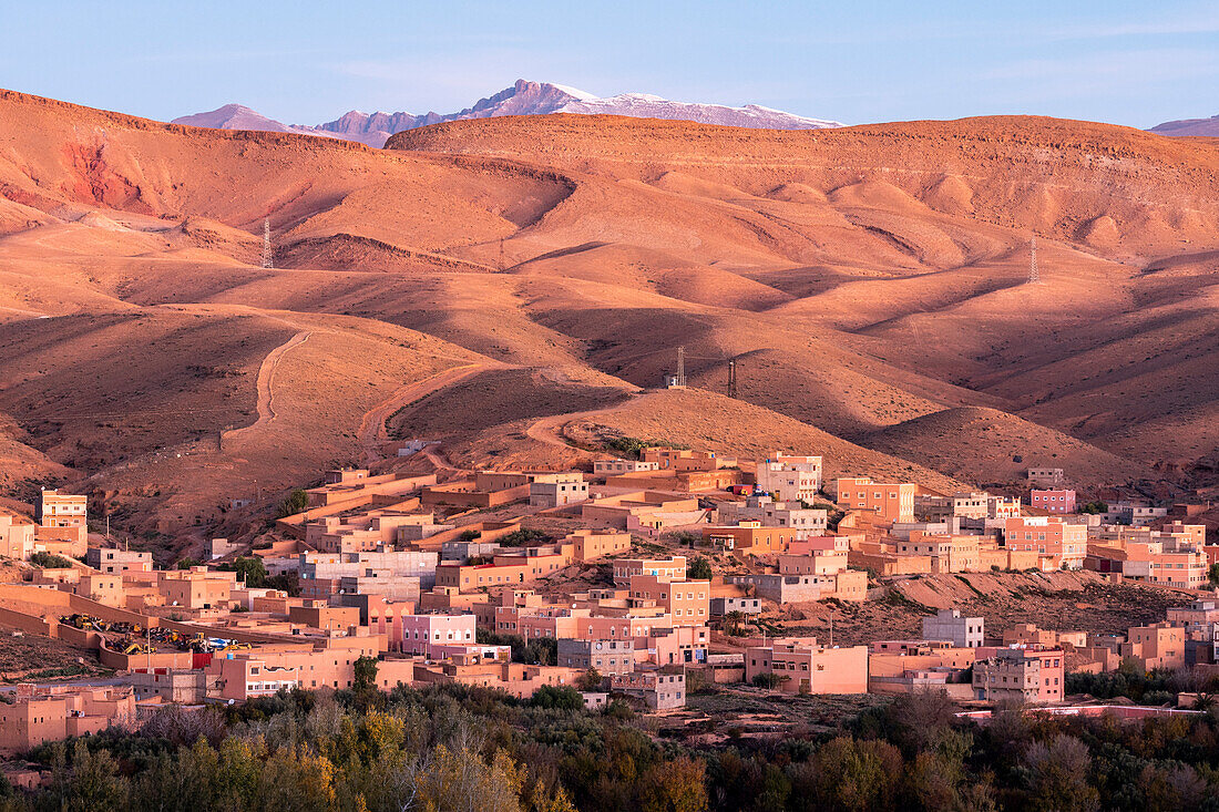 Africa, Morocco, Boumalne Dades. Town amid barren landscape.