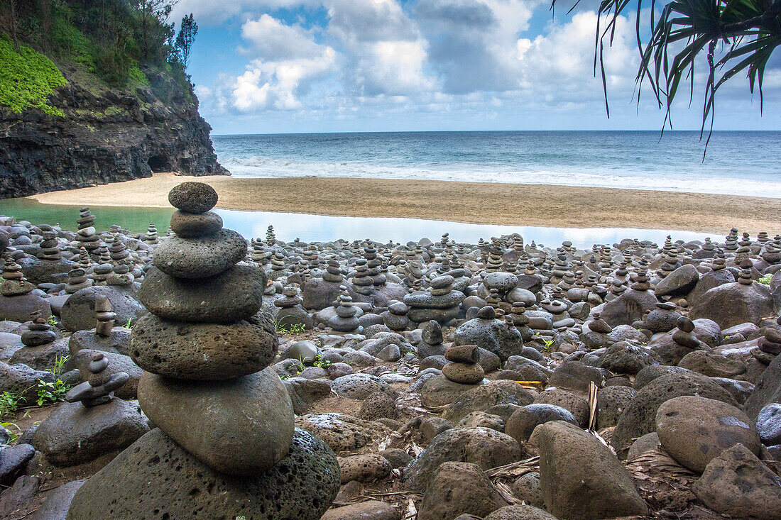 Hawaii, Kalalau Trail, Kauai, Napali, Napali Coast State Park, Steinmännchen