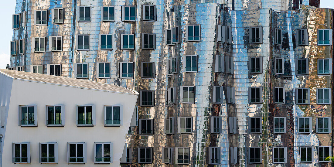 Gehry-Bauten, Medienhafen, Neuer Zollhof, Düsseldorf, Nordrhein-Westfalen, Deutschland, Europa