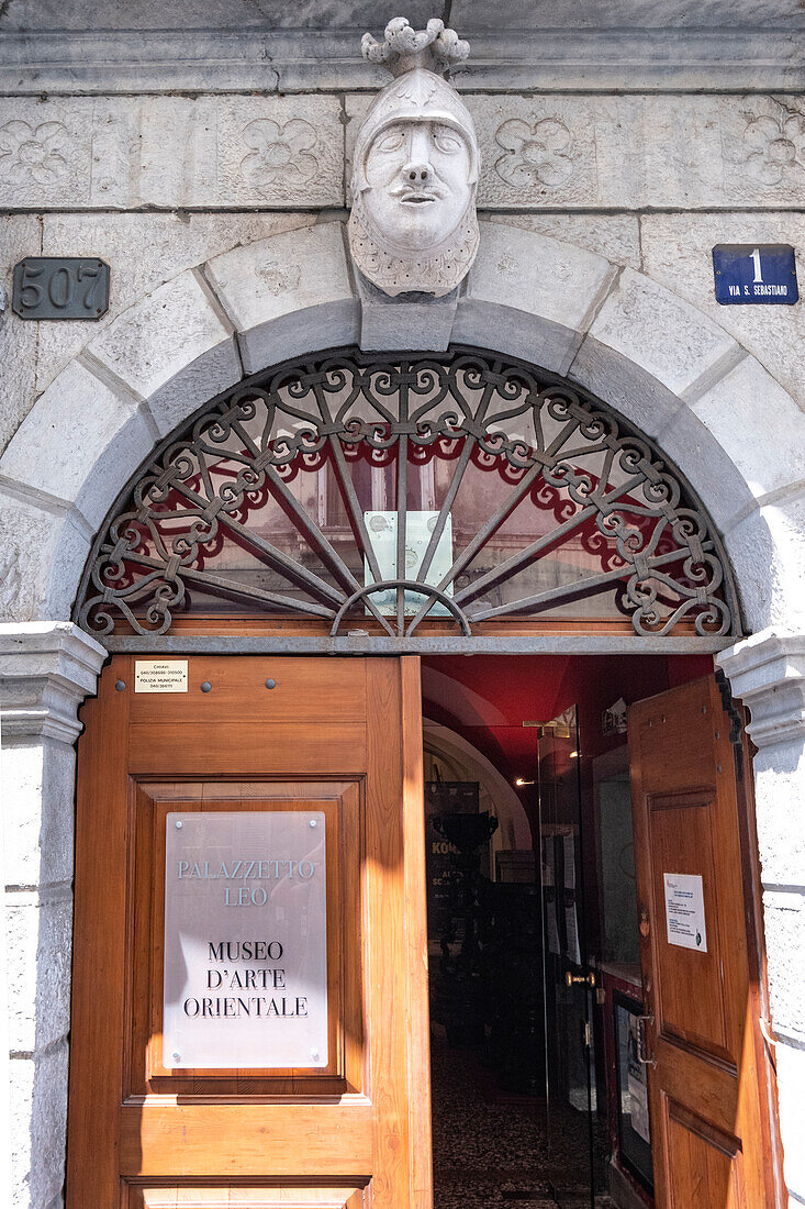 View of the entrance of the Museo d'Arte Orientale in the Palazzo Leo, Veneto, Veneto, Friuli-Venezia Giulia, Trieste, Italy, Europe