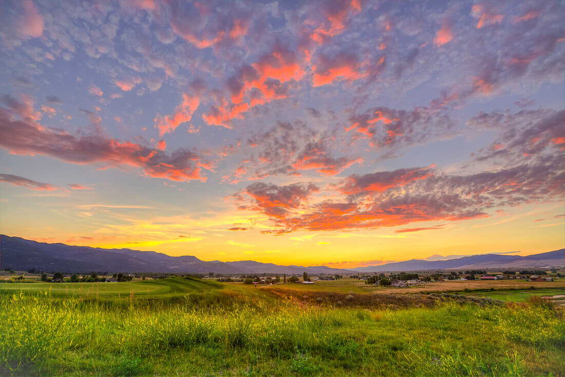 USA, Montana, Missoula. Sunset on Ranch Club Golf Course