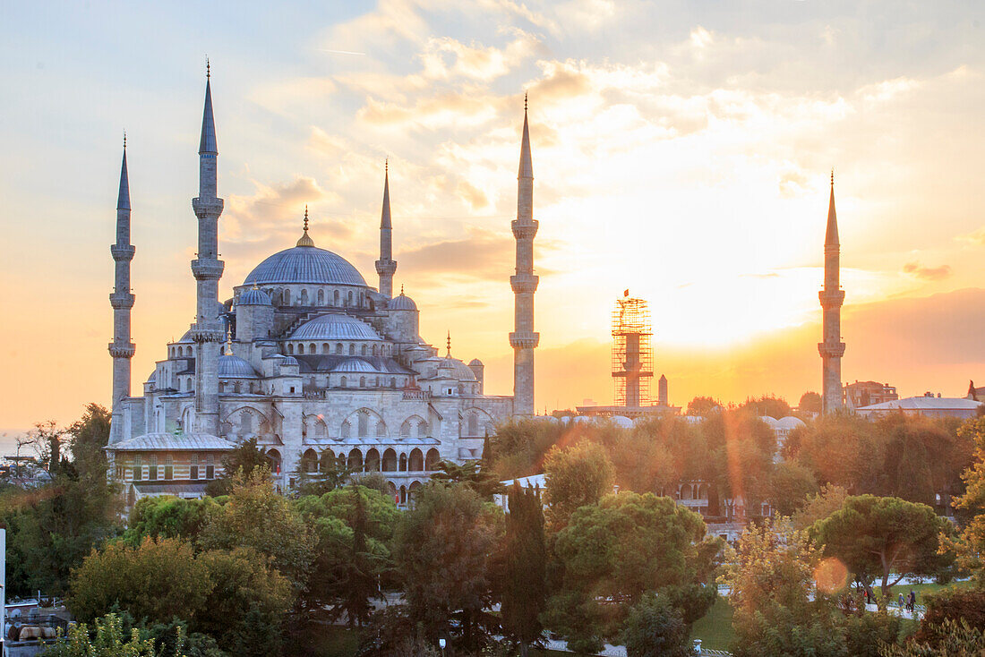 Turkey, Istanbul. Sultan Ahmet Mosque, Sultan Ahmet Camii, Blue Mosque. Built 1609-1615 AD. Rooftop view.