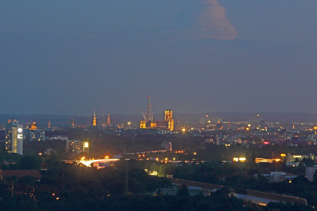 View of the city center from the garbage mountain in Fröttmaning, Munich, Upper Bavaria, Bavaria, Germany