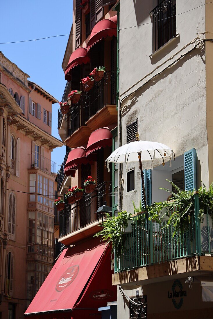 Jugendstilfassaden in Palma de Mallorca, Mallorca, Balearen, Spanien