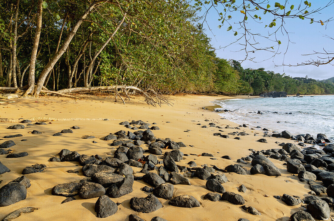 Praia Cajú auf der Insel Príncipe in Westafrika, Sao Tomé e Príncipe