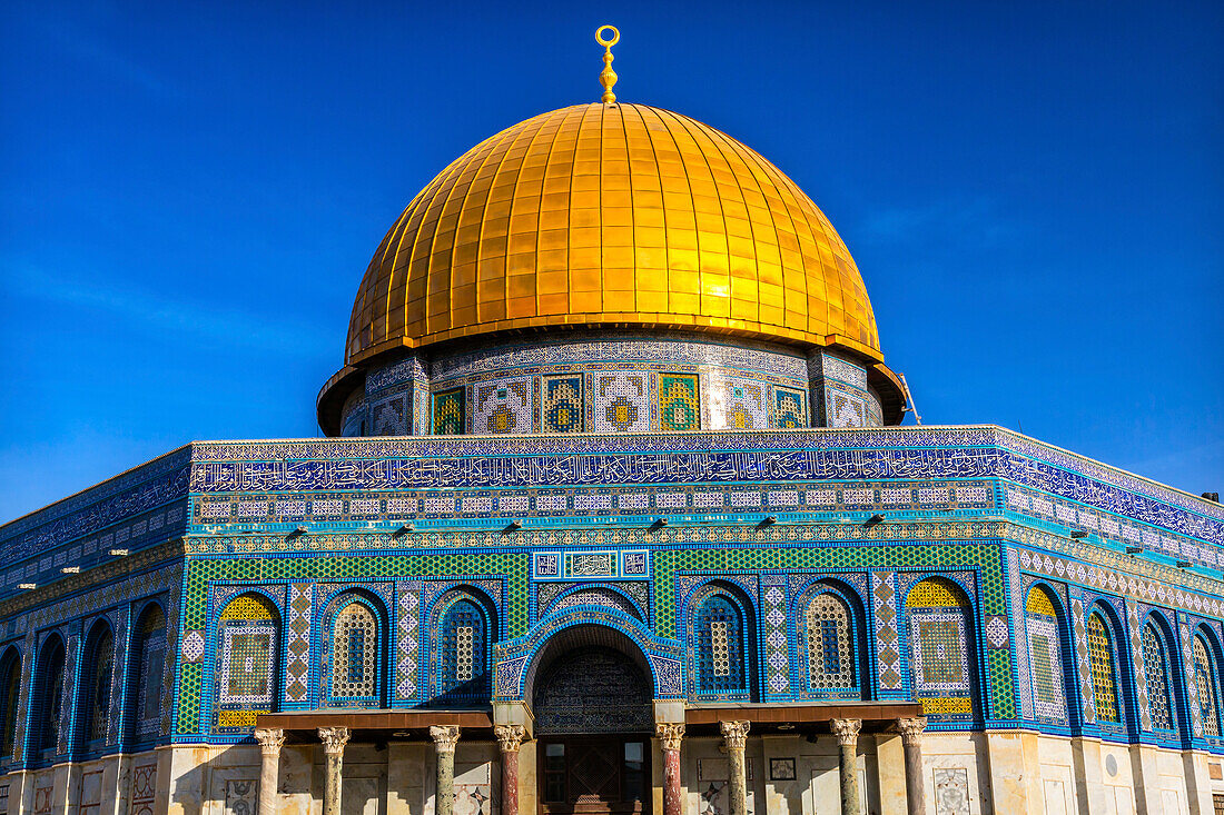 Dome of the Rock Arch, Temple Mount, Jerusalem, Israel. Built in 691 One of most sacred spots in Islam where Prophet Mohamed ascended to heaven on an angel in his 'night journey'. The Dome covers the rock where Abraham was to sacrifice Isaac.