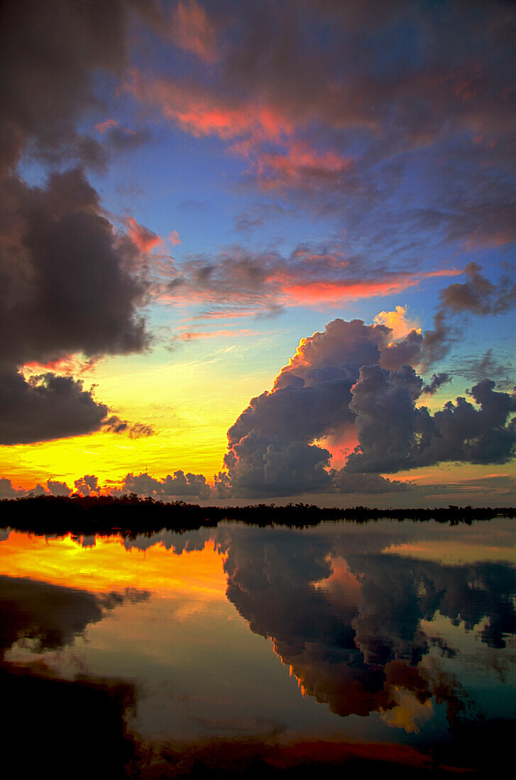 Sunrise on Sanibel Island, Ding Darling NWR, Florida.