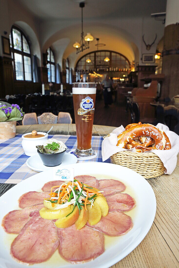 Veal tongue, Weisses Bräuhaus, Munich, Upper Bavaria, Bavaria, Germany