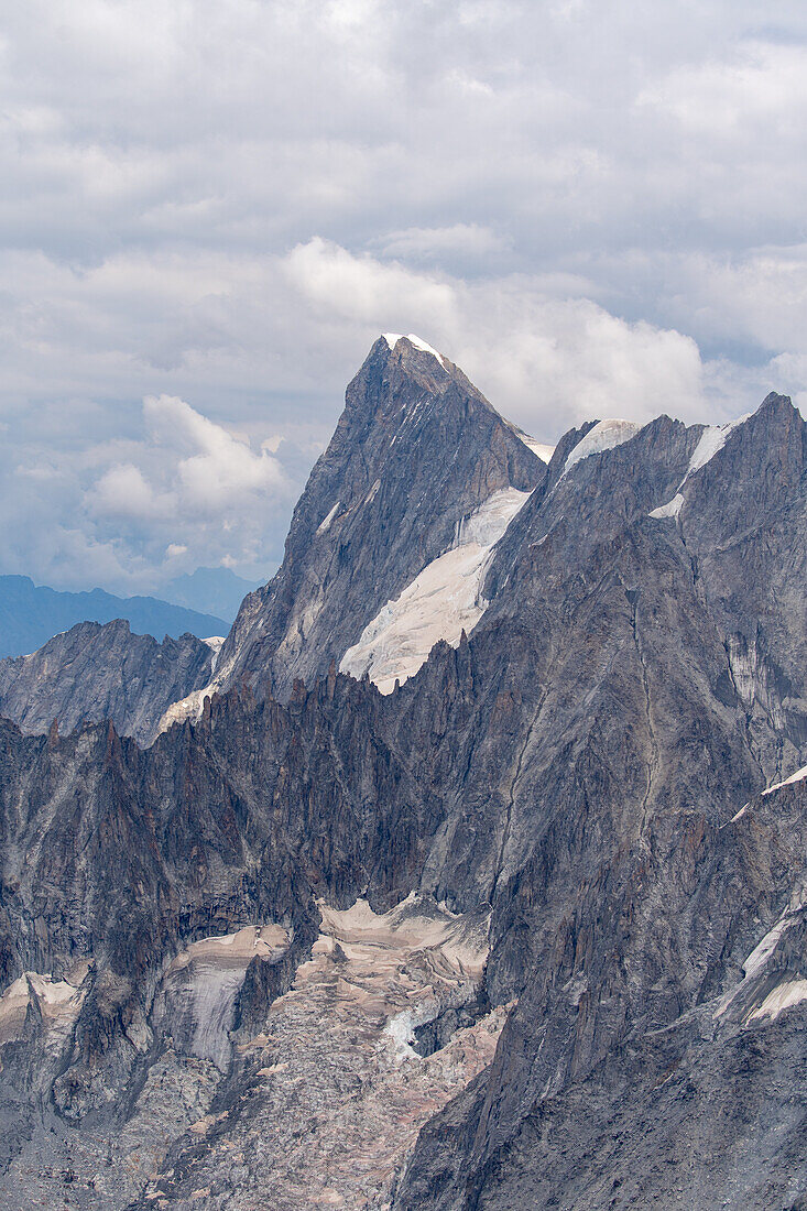 View from the Aiguille du Midi on Grandes Jorasses, Chamonix-Mont-Blanc Valley, Le Mont-Blanc, Bonneville, Haute-Savoie, Auvergne-Rhône-Alpes, France