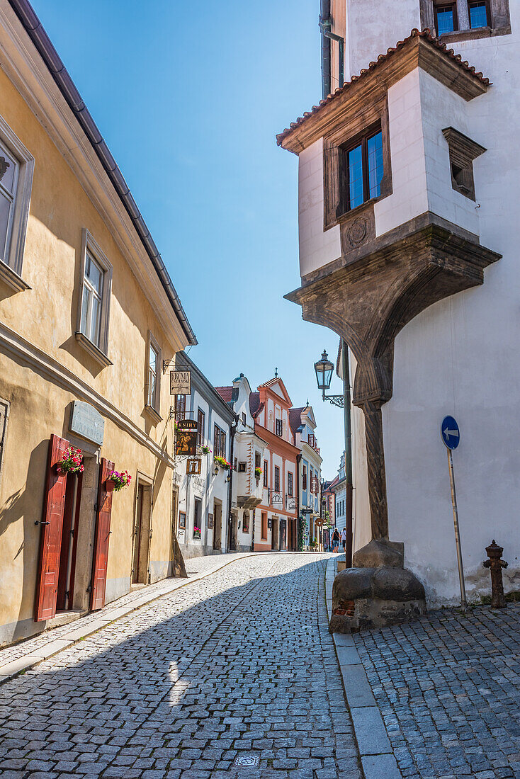 Alley in Cesky Krumlov, South Bohemia, Czech Republic