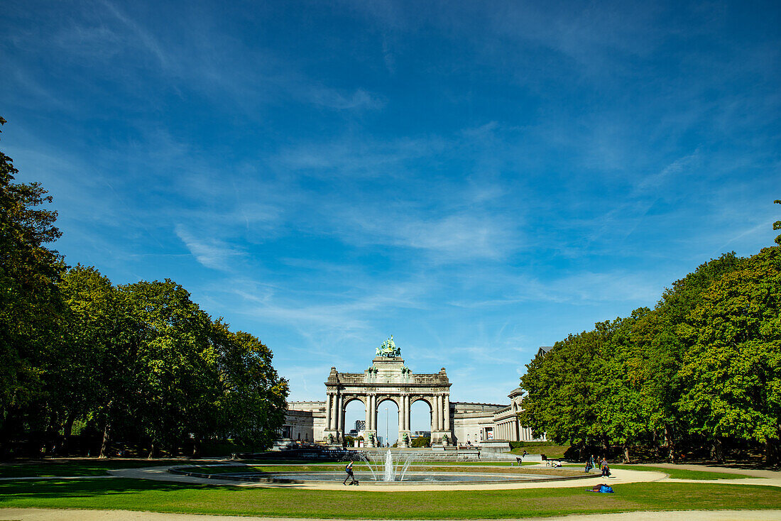 Monument du Cinquantenaire as seen from the Square de la Bouteille in Brussels, Belgium