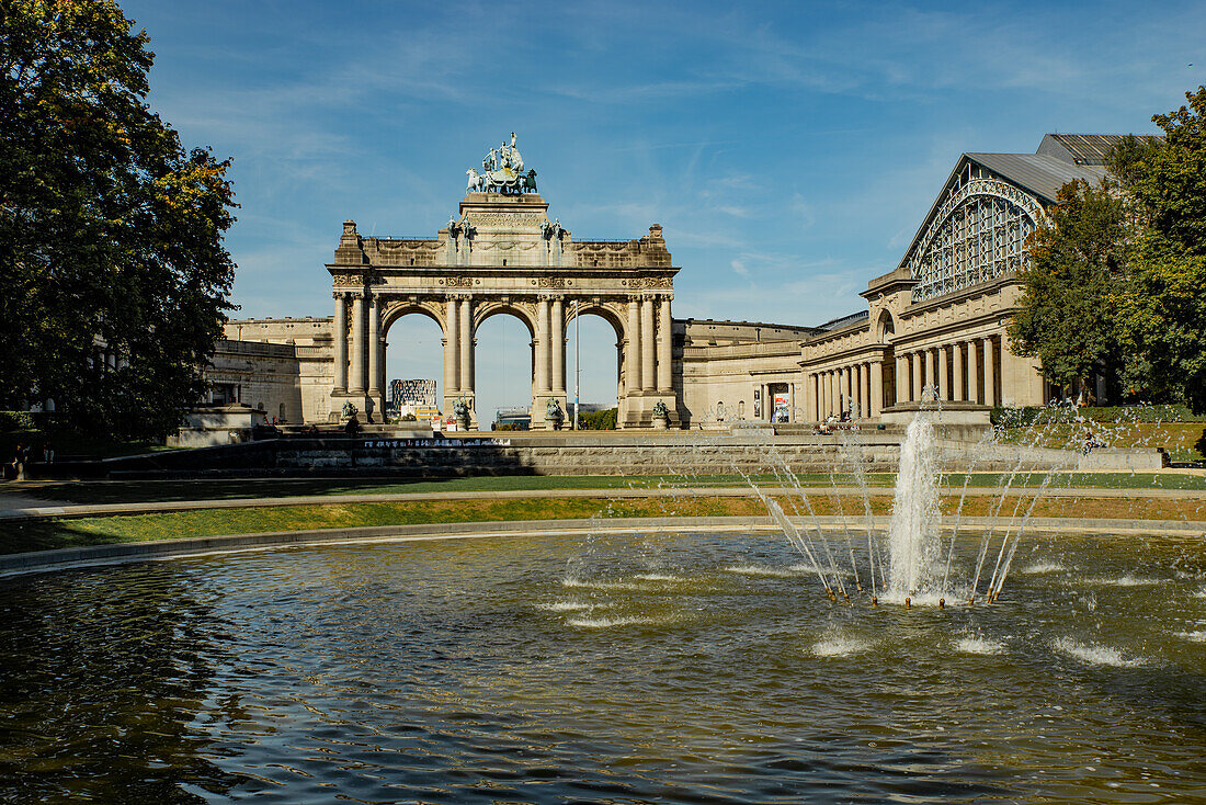 Monument du Cinquantenaire as seen from the Square de la Bouteille in Brussels, Belgium