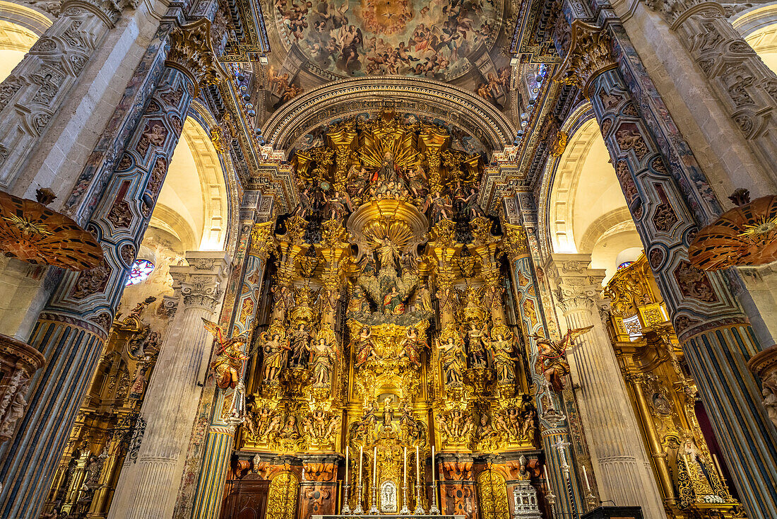 Altar of the Iglesia del Salvador church, Seville, Andalusia, Spain