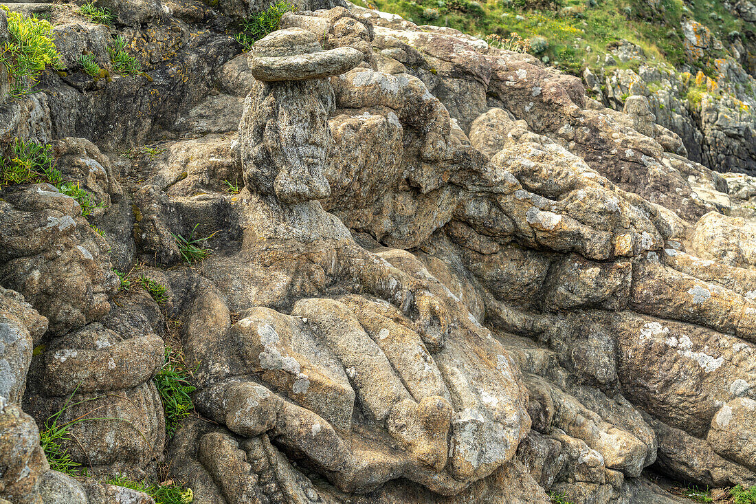 Granitskulpturen Les Roches Sculptés bei Rothéneuf, Saint Malo, Bretagne, Frankreich 