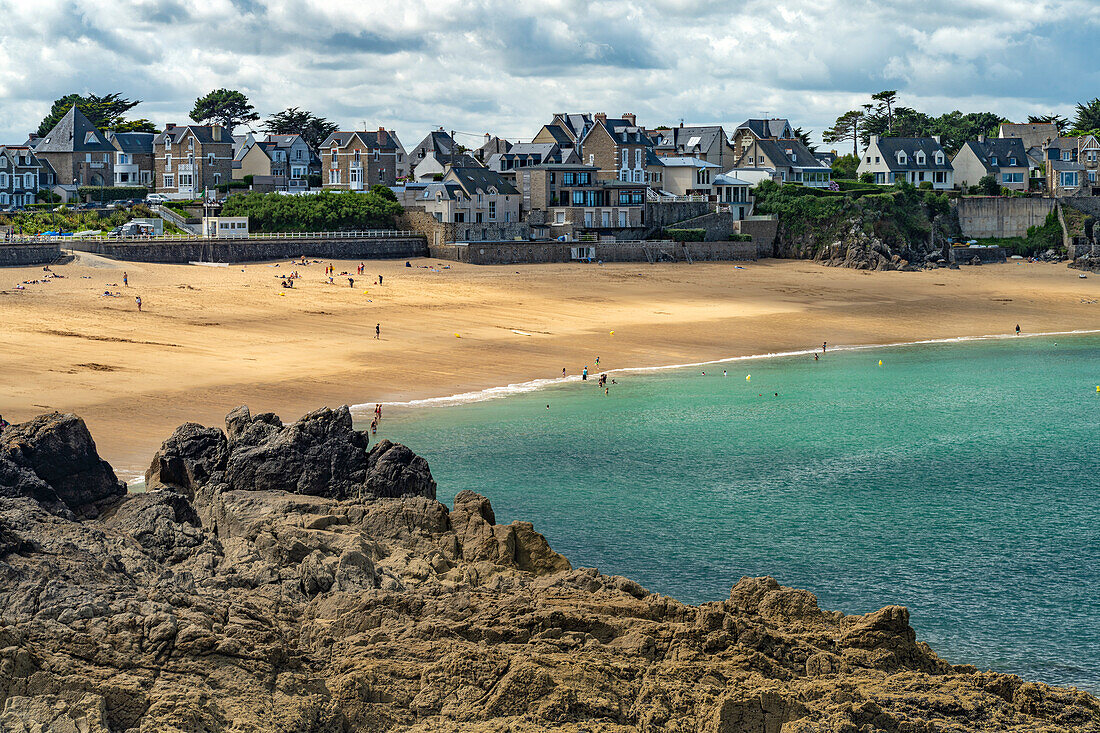 The Plage du Val beach at Rothéneuf, Saint Malo, Brittany, France