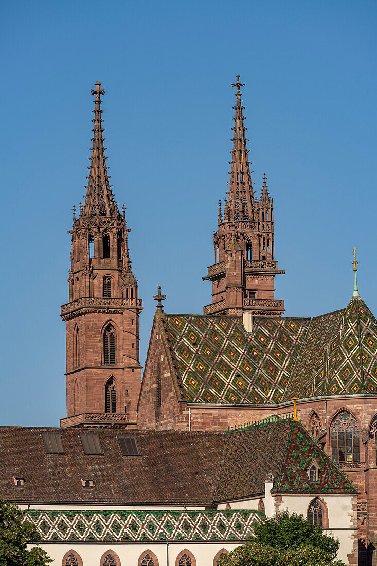 Das Basler Münster in Basel, Schweiz, Europa