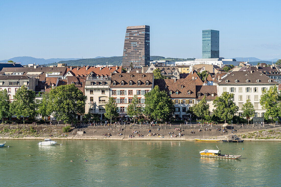 Altstadt Kleinbasel und Rhein in Basel, Schweiz, Europa