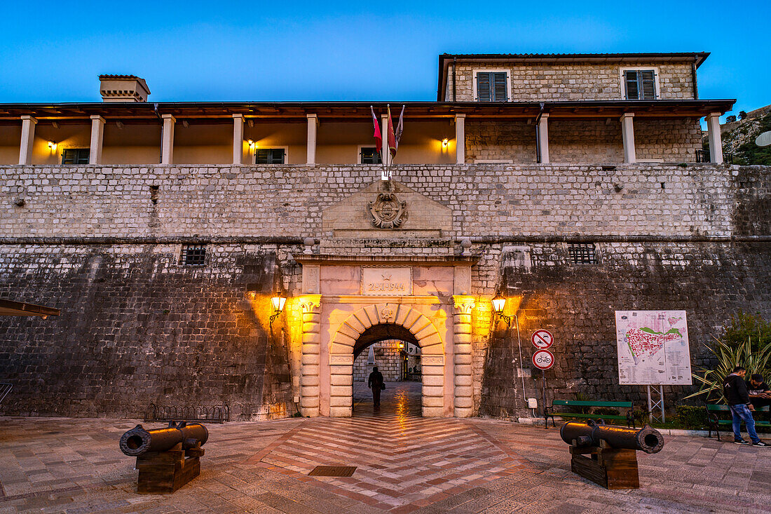 Entrance to Kotor Old Town at dusk, Montenegro, Europe