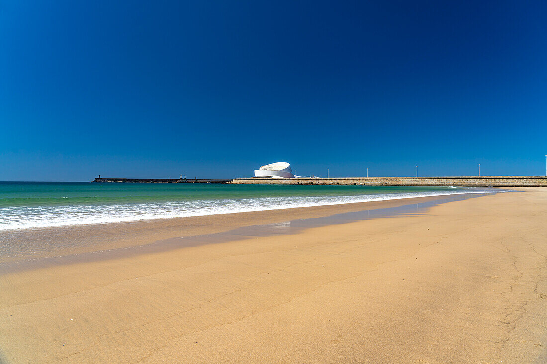 Der Strand von Matosinhos am Atlantik bei Porto, Portugal, Europa