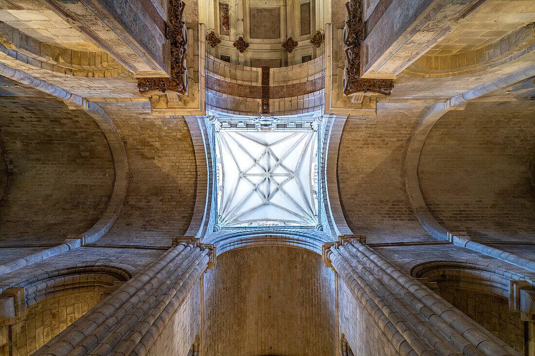 Church ceiling of the Sé do Porto Cathedral, Porto, Portugal, Europe