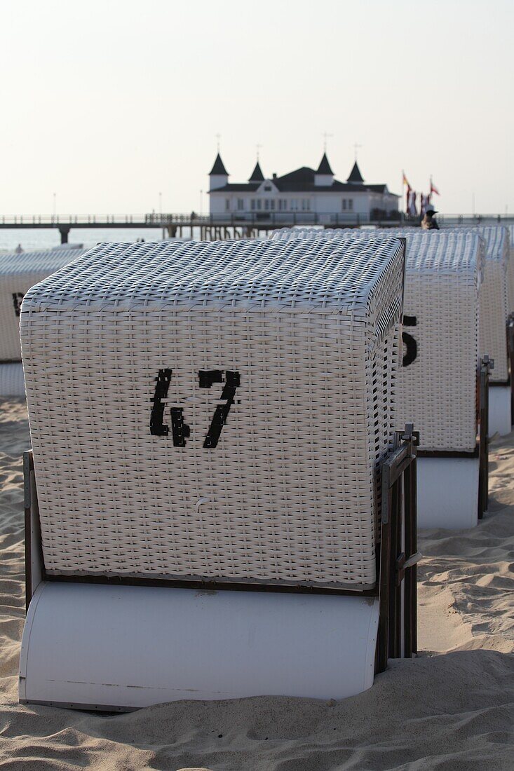 Strandkorb an der Ostsee, Mecklenburg-Vorpommern, Deutschland