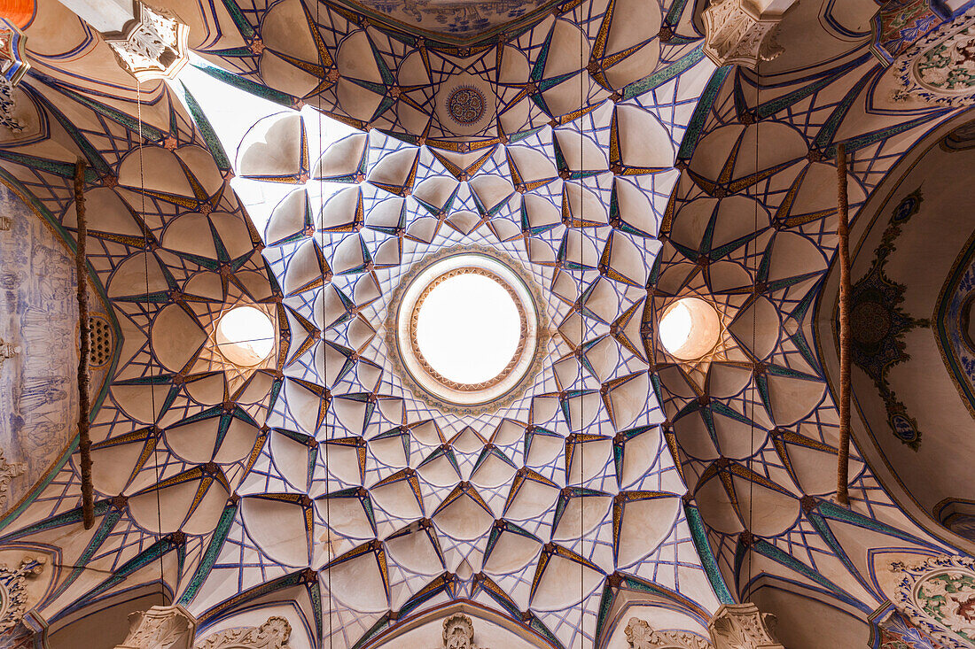 Central Iran, Kashan, Khan-E Boroujerdi, Traditional Carpet Merchant'S House, Ornate Plasterwork