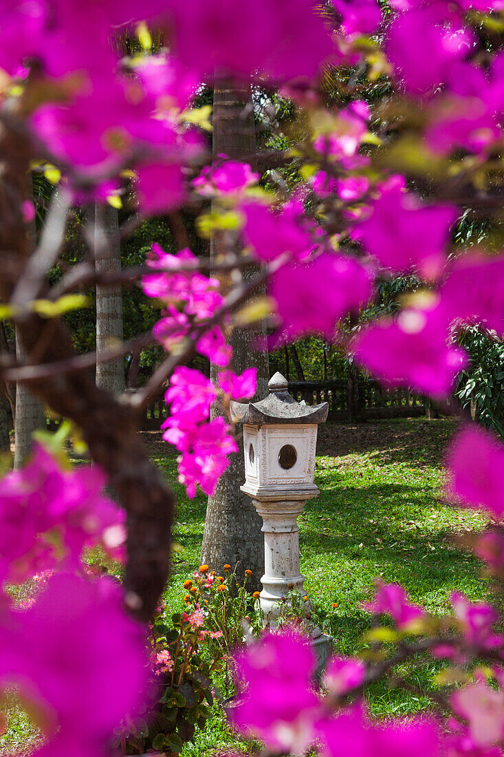 Vietnam, Hue. Dieu De Pagode, Außendetail