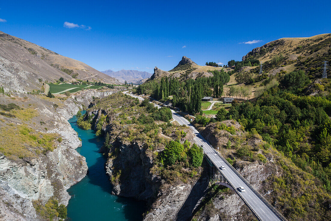 Neuseeland, Südinsel, Otago, Gibbston, erhöhten Blick auf den Fluss Kawarau