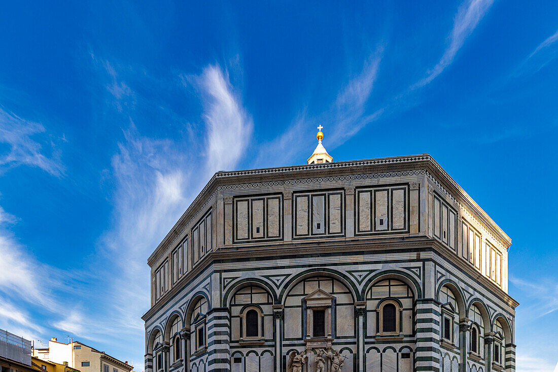 The Baptistery of San Giovanni, Piazza del Duomo, Florence, Tuscany, Italy.