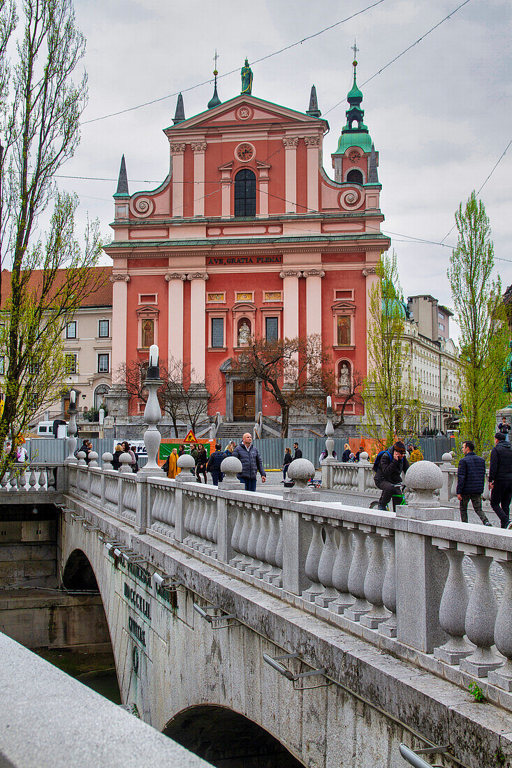 Church of the Annunciation from the Triple Bridge, Ljubljana, capital of Slovenia, Europe.