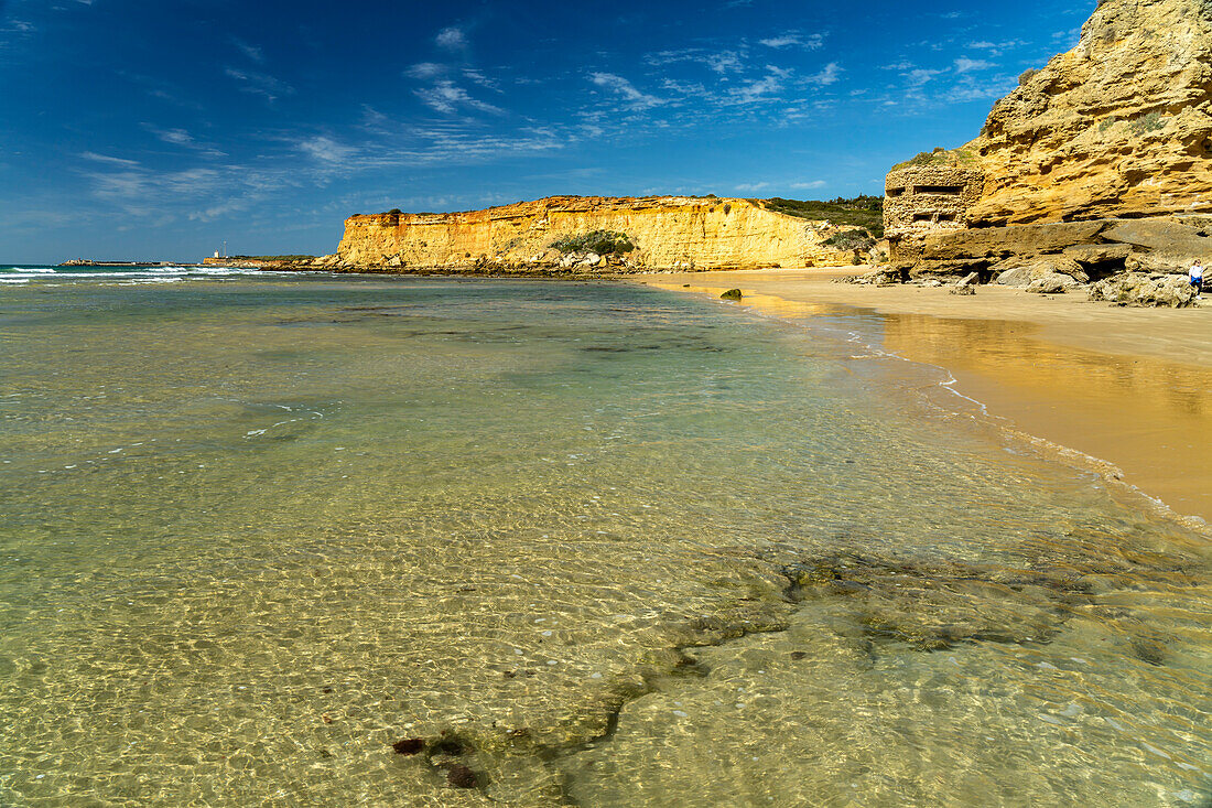 Der Strand Fuente de Gallo, Conil de la Frontera, Costa de la Luz, Andalusien, Spanien
