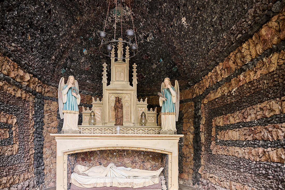 Tomb of the Fürstenberg family - Stammheim, next to the Apollinariskirche Remagen, Rhineland-Palatinate, Germany