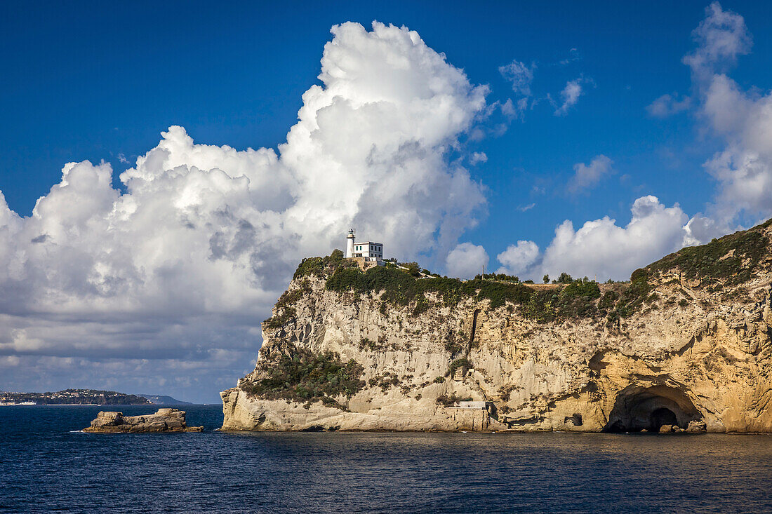 Leuchtturm Faro Capo di Miseno, Golf von Neapel, Kampanien, Italien