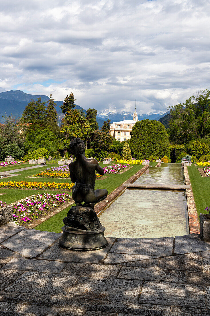 Garten der Villa Taranto am Lago Maggiore, Pallanza, Piemont, Italien
