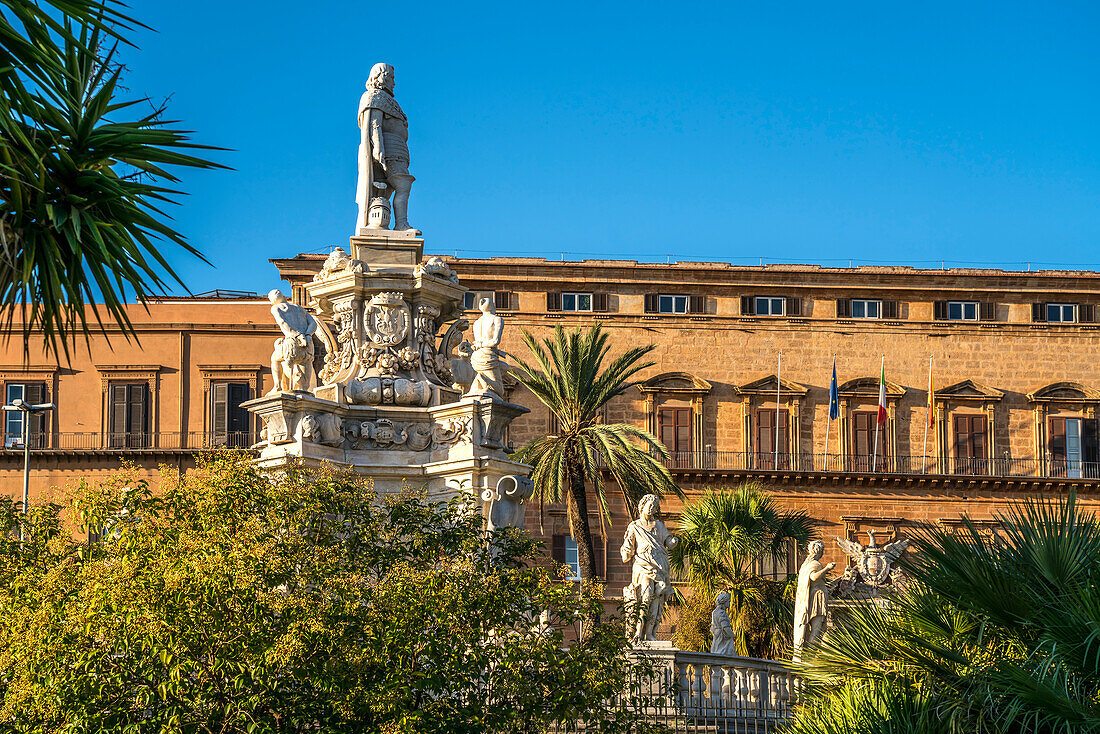Baroque monument Teatro Marmoreo and the Royal Palace Palazzo dei Normanni Palermo, Sicily, Italy, Europe